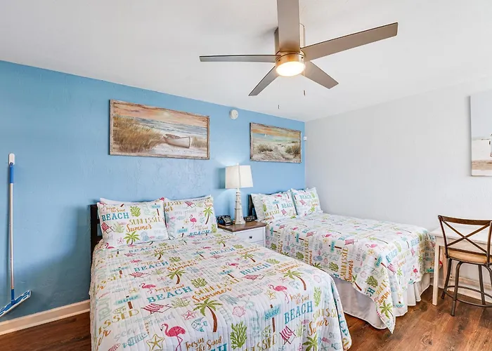 Beachfront Studio W/ Community Indoor Pool!