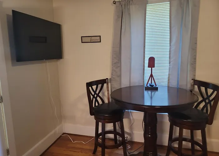 Large Studio1 Bedroom Or 2 Bedroom Apartment Nr Ocean Center Main St Walk To Beach