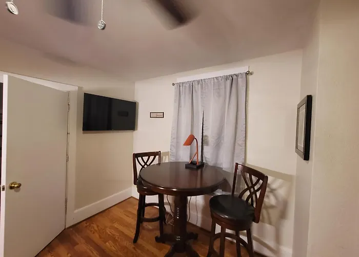 Large Studio1 Bedroom Or 2 Bedroom Apartment Nr Ocean Center Main St Walk To Beach