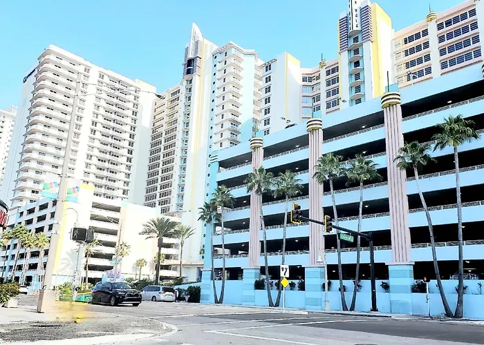 Modern Beach Highrise-Ocean View-Jacuzzi-Walk In Shower At Ocean Walk Resort Daytona Beach